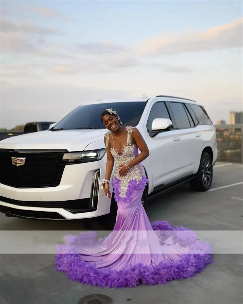 New Arrival 2024 Lavender Prom Dresses Sparkly Crystals Rhinestones Beads Feathers For Black Girls Birthday Party Gown