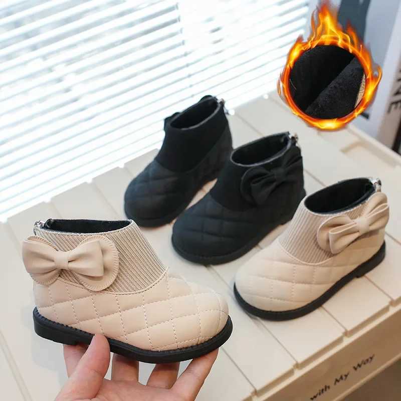 Autumn and winter childrens plush cotton boots fashionable side bow knot childrens leather boots shoulder girl princess ankle short boots M241102