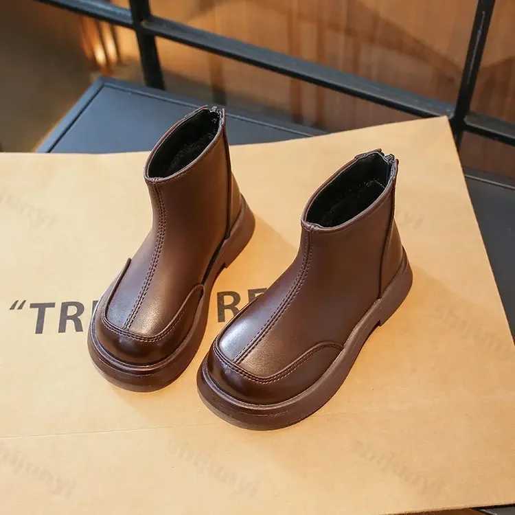 Childrens shoes fashionable short boots simple girls single boots soft soled leather boots anti slip winter casual shoes M241102