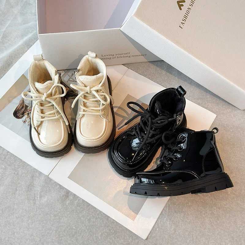 New Girl Winter Boots Solid Color Gloss Childrens Snow Boots Collar Version Warm Childrens Fashion Ankle Cotton Boots Side Zipper M241102