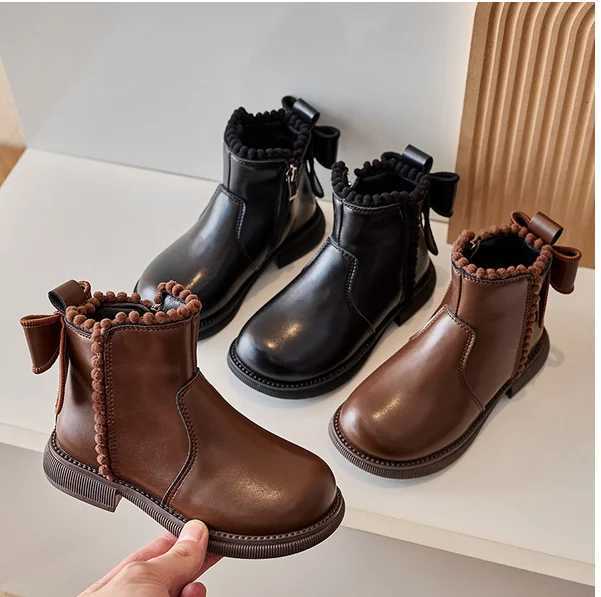 Girls short boots with back button childrens ankle boots soft sole new girls princess leather boots with warm cotton edge zipper M241102
