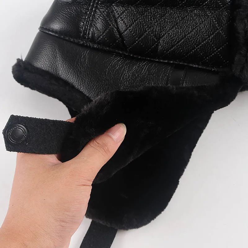 Mens Winter Hat with Earrings Ushanka Warm Russian Fur Bomber Hat Plain Leather Winter Pilot Hat Mens Black 241031