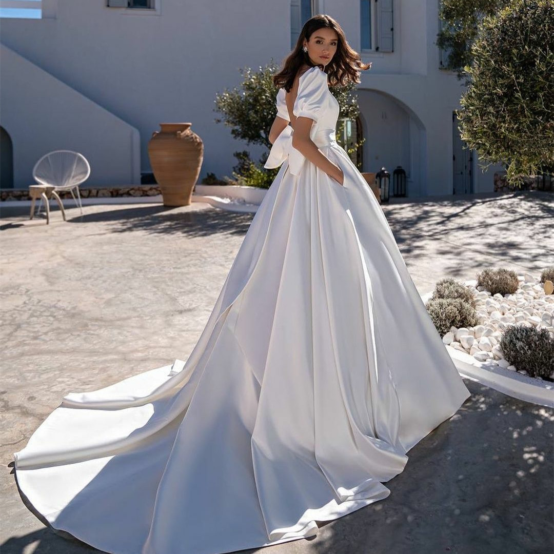 Long Elegant Satin V Neck Wedding With Pockets Bow A E Short Sleeve Sweep Train Garden Bridal Gown Zipper Vestido De Novia Women Dresses estido