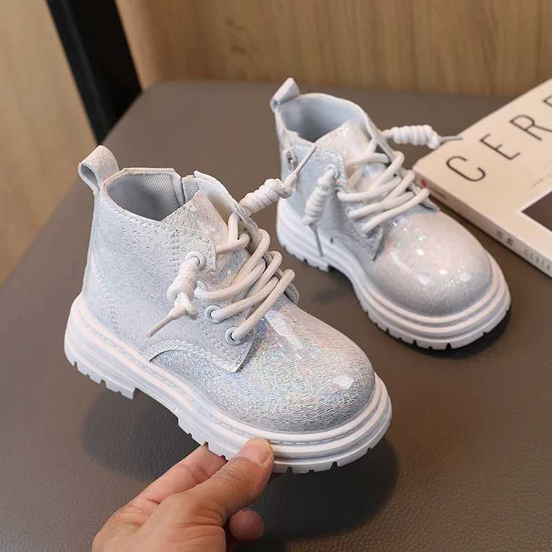 Childrens shoes leather boots fashionable ankle boots childrens casual shoes low cut boots girls shoes platform boots winter shoes M241102