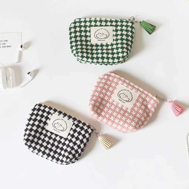Mini Portable Plaid Coin Bags Mey Wallet Purse Earphe Lipstick Data Line Storage Bags ID Card Bank Card Holder Cluh PouchXJ241111