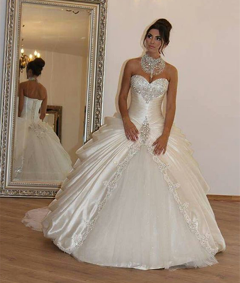 Vintage Princess Ball Gown Wedding Dress Sweetheart neck Crystals Beaded Ivory Bridal Gown Court Train Lace-Up Satin With Tulle Ruched Corset Vestido 