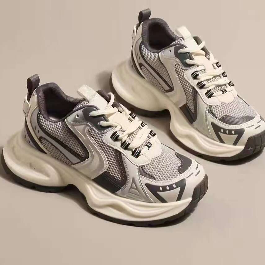 2024 Spring Four Seasons Show Feet Dad Shoes Female Heightened Thick Sole Little White Sports Casual Cool Qi Forrest.