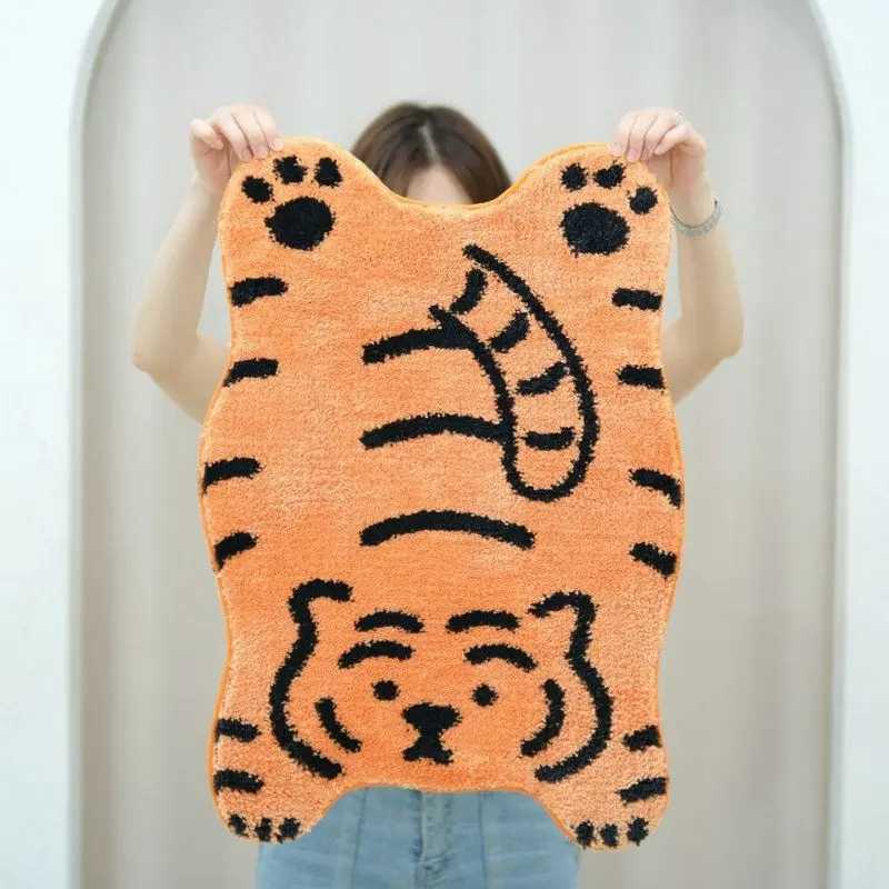 Cartoon Decor Carpet For Rooms Bedrooom Bathroom Floor One Piece Aesthetic Entrance Cute Tiger White Orange Mat Small RugXJ241101