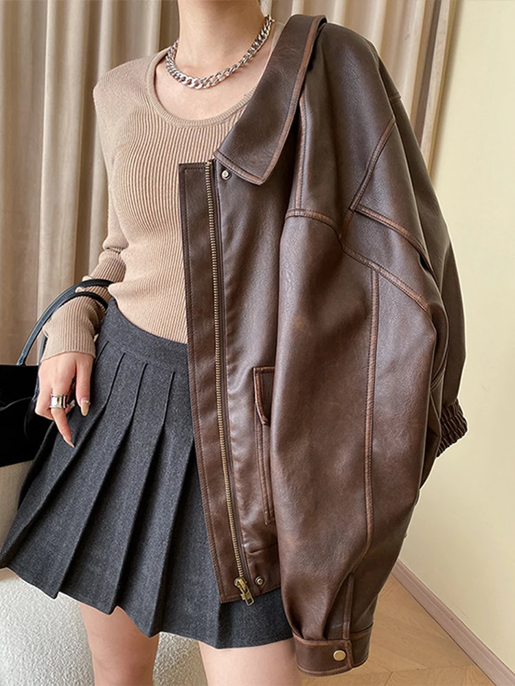 Retro womens PU leather jacket with oversized collar long sleeved zipper womens solid jacket autumn womens jacket 241031