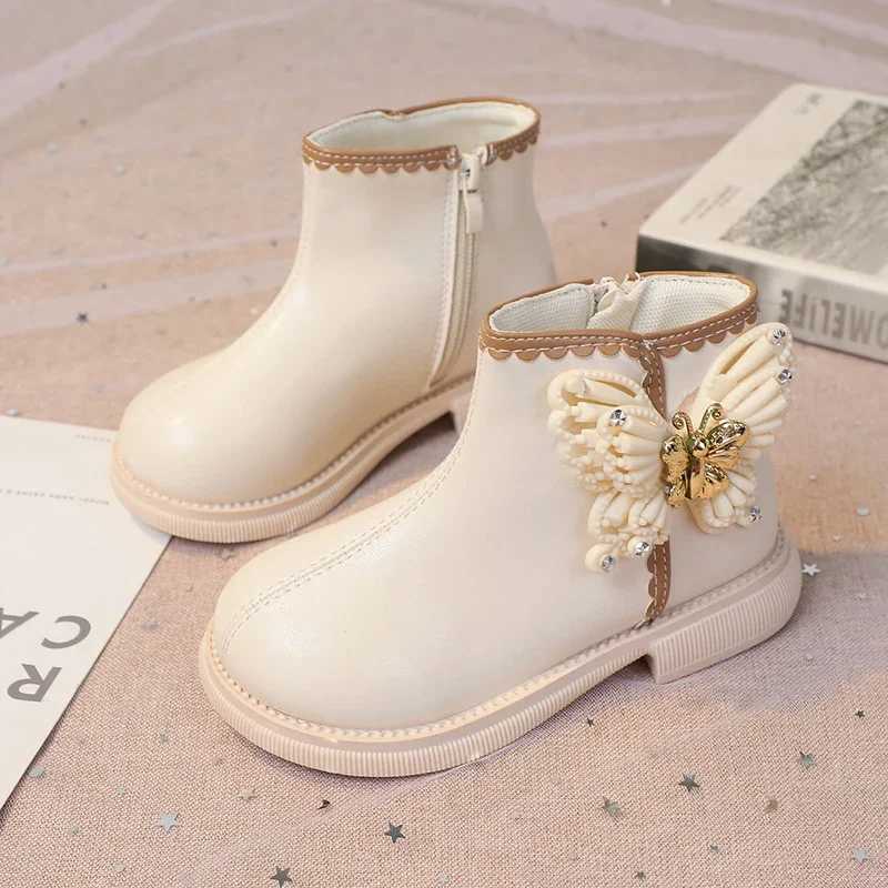 Girls fashionable butterfly boots elegant childrens short leather boots fashionable childrens sweet princess boots round toe anti slip M241102