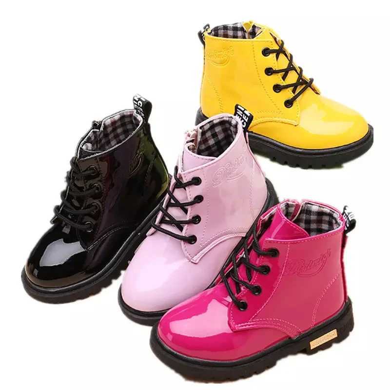 Fashion Preschool Girls Patent Leather Boots Childrens Girls High Top Soft Bottom Non slip Zipper Warm Shoes Autumn/Winter M241102