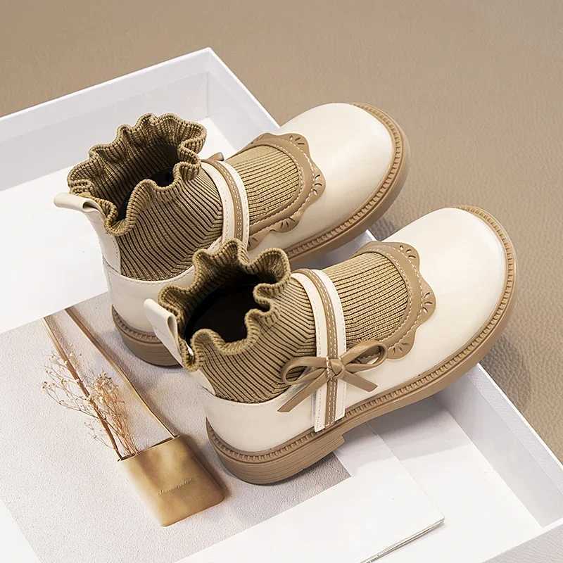Childrens socks boots girls hook and loop color matching lace fashion childrens leather shoes anti slip sweet princess boots new M241102