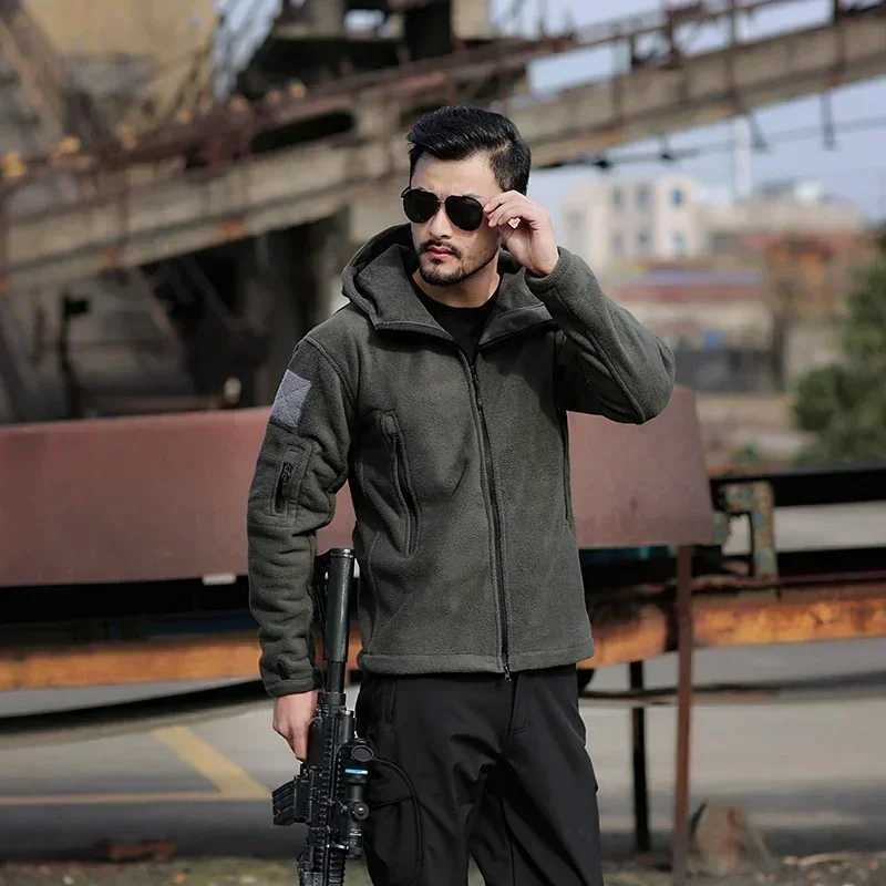 Winter Flce jacket mens military tactical jacket solid warm Flce jacket with hat outdoor sports combat hiking polar jacket W241102