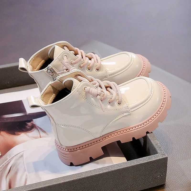 Childrens ankle boots with thick soft sole sweet girl princess boots Pu leather new fashion childrens short boots minimalist trend M241102