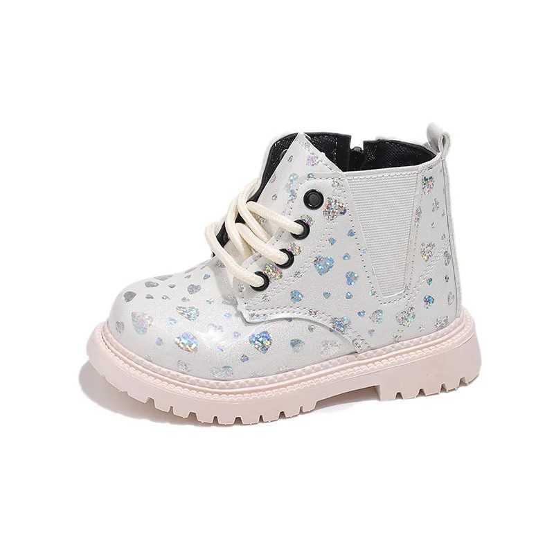 Childrens ankle boots fashion version girls patented leather short boots with love sequins childrens princess boots with side zipper M241102