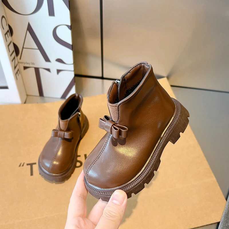 New Girl Ankle Boots Childrens Winter Shoes Princess Leather Shoes Childrens Bow Plush Warm Snow Shoes M241102