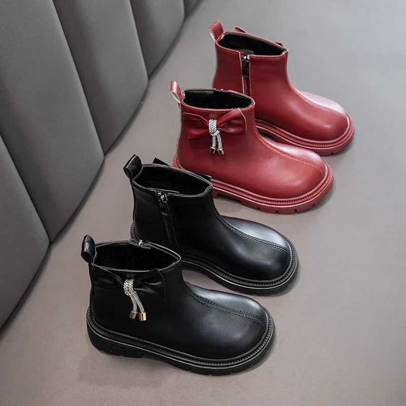 Girls Short Boots and Sweet Bow Childrens Ankle Boots Solid Color Version Autumn New Girls Princess Boots Thick Soft Bottom M241102