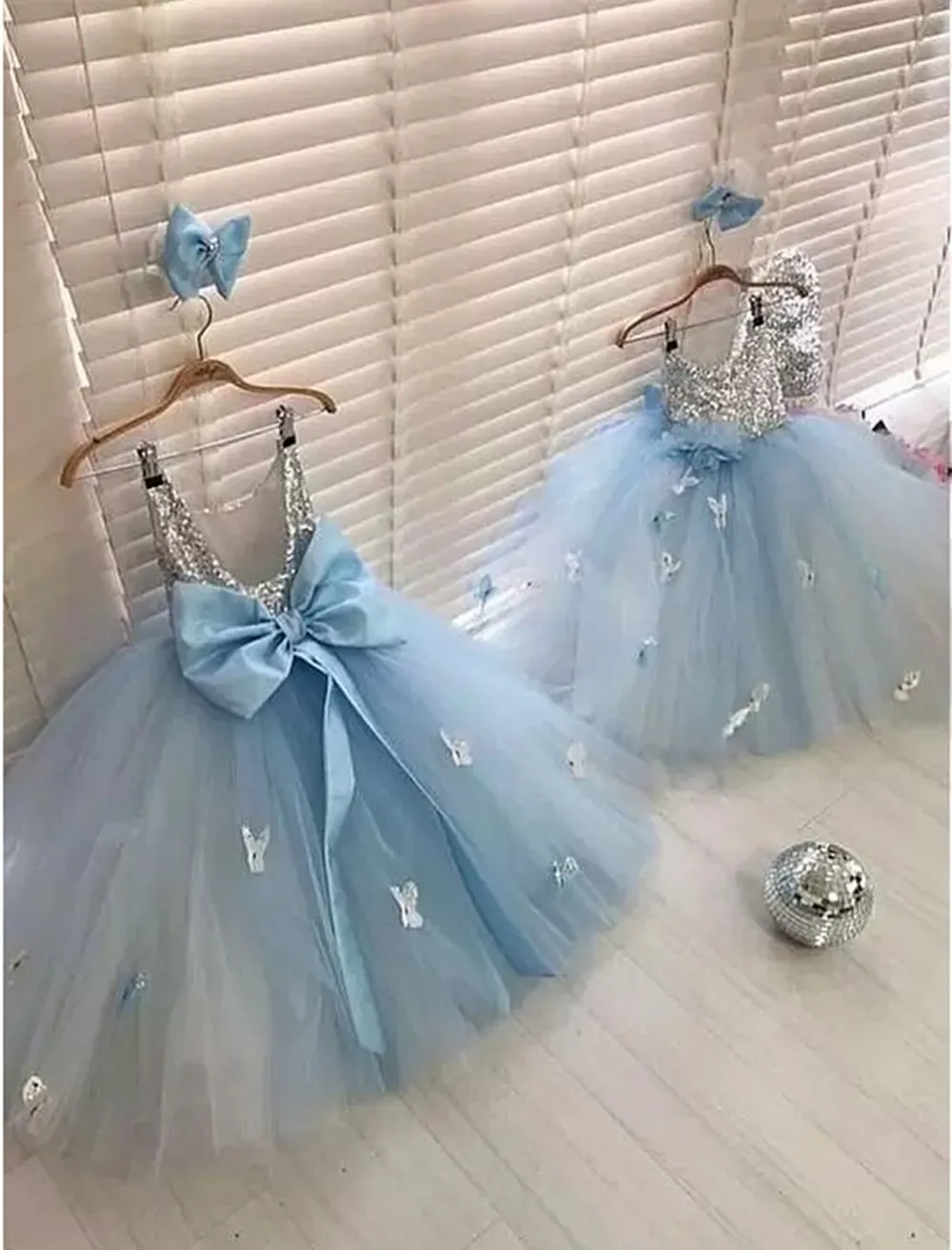 Baby Blue Girls Dresses For Birthday Party Dresses 2023 Sier new 2025 Sequins Top Tutu Skirt 3D Floral Cheap Kids Prom Ball Gowns