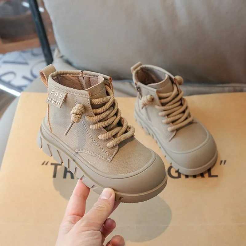 New Childrens Fashion Boots Winter Thick Boys and Girls Anti slip Warm Leather Boots Side Zipper Solid Color Childrens Casual Shoes M241102