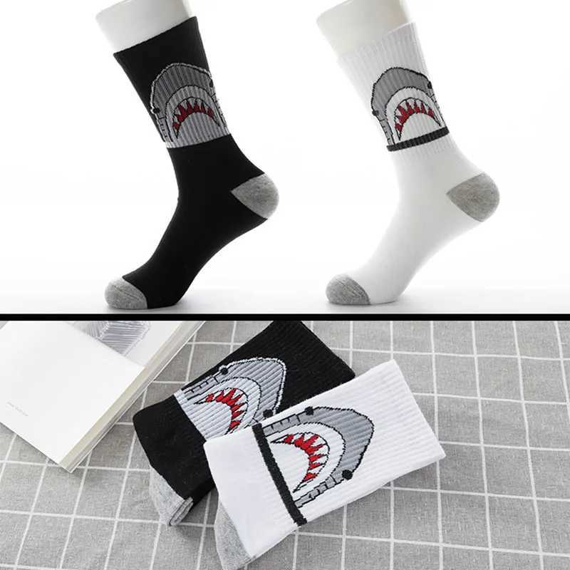 Spring summer high Quality Harajuku chaussette Style Socks For Women Mens Cotton Hip Hop Socks Man Meias Mens Socks X250319