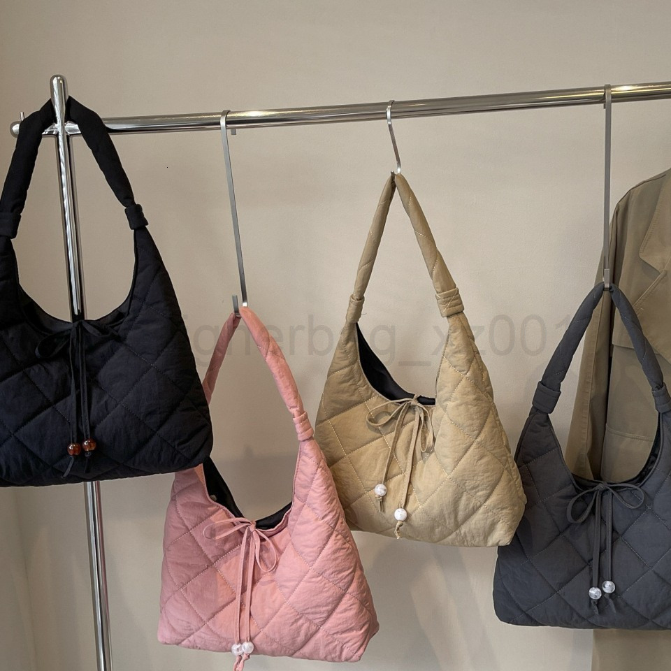 Fashion Classic Bag Designer 10a Top Woman Handbagevening Bags Fashionable and Casual Versatile Large Capacity Tote for Women New Portable Nylon Cloth