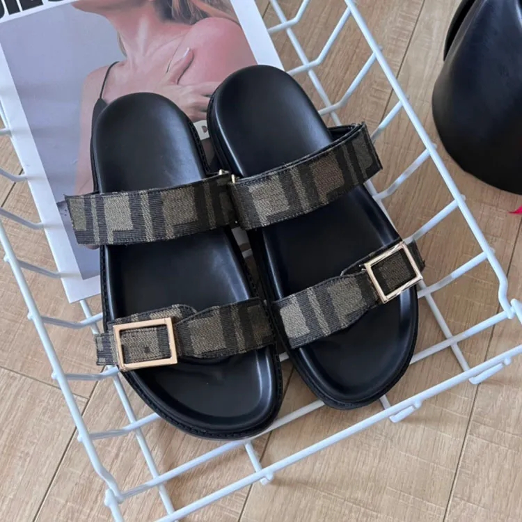 Summer Sandale Designers Sandals For Women Fashion Slides Classic Strap Buckle Flat Leather Canvas Letter Rubber Slippers Beach Shoes Size 35-42