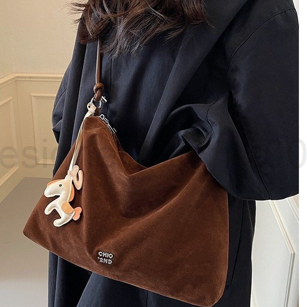 Fashion Classic Bag Designer 10a Top Woman Handbagfashion Canvas Bags Suede Single Shoulder Large Capacity for Women New Trendy Autumn and Winter Tote