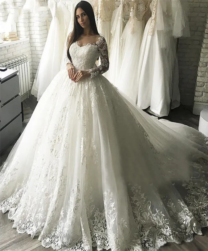 2024 Arabic Dubai Ivory Lace Wedding Dresses Long Sleeves Top Illusion Appliqued Long Bridal Gowns Court Train Tulle Pleats Luxury Plus Size Bride Dre