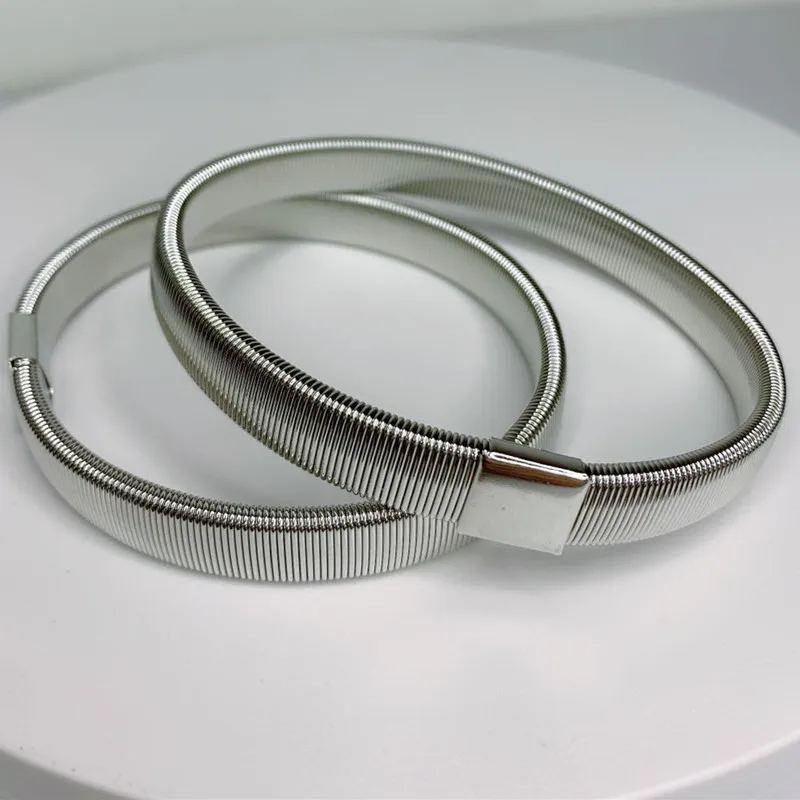 1pc Non-slip Metal Armband Stretch Garter Shirt Sleeve Holder Stretchy Metal Sleeve Garters Men Bracelet Elastic Hoop Armband