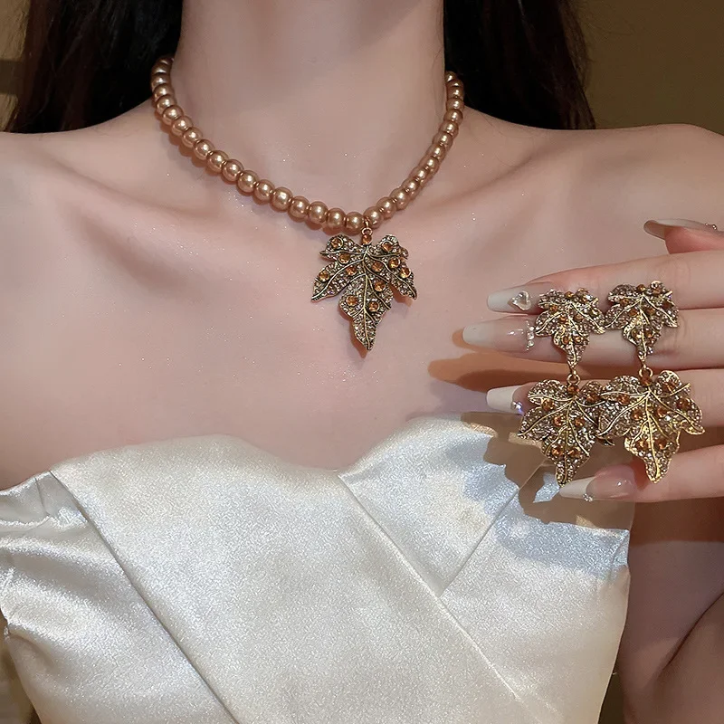 Vintage Champagne Pearl Necklace Maple Leaf Crystal Earrings For Women Party Banquet Jewelry Sets