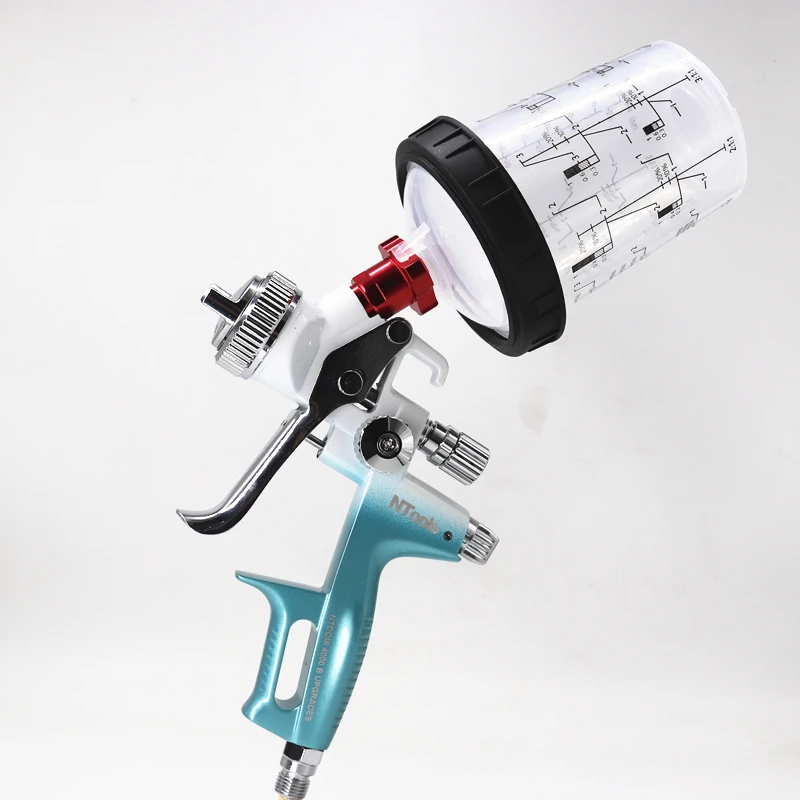 Spray Gun Nozzle 1.3 And1.8mm With 400CC Mix Tank And Adpater Car Paint Gun Varnish Paint Sprayer HVLP 4000B Air Spray Gun