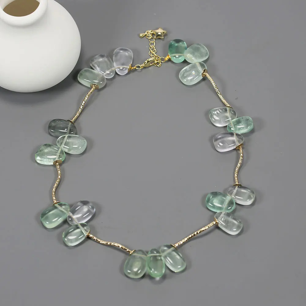 GG Jewelry Natural Purple Green Fluorescent Free Shape Chain Station Necklace Bracelet Earring Set Handmade Simple Womens Gift 241031