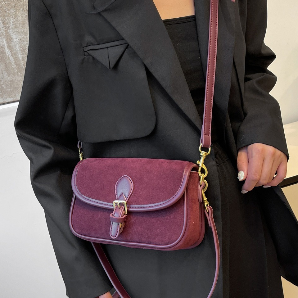 Niki Duncks Tote Bagclassic Designer Bag Fashion 10a Top Woman Handbagevening Bags Saddle for Women New Style Matte Fashionable Handheld Flip Cover Ve