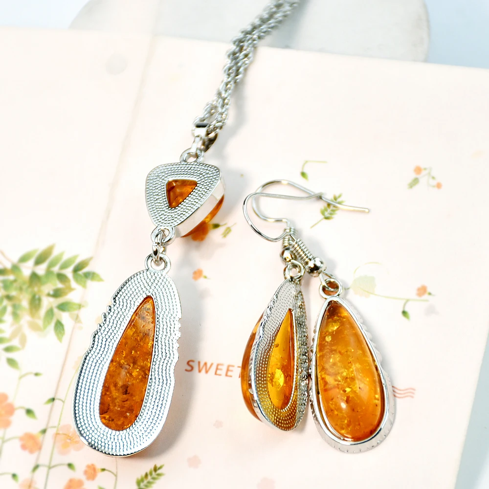 Yumfeel New Amber Pendant Necklace & Earrings Women Vintage Boho Vintage Jewelry Set