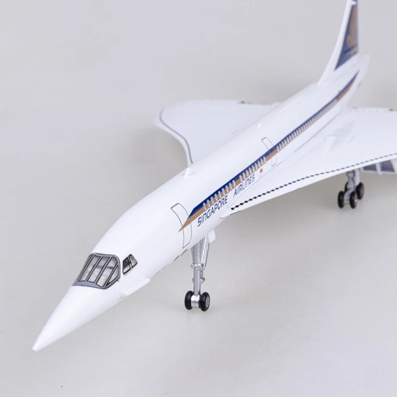 50CM 1/125 Scale Plane Concorde Singapore British Airline Airplane Resin Aircraft with Lights Landing Gears Model Toy