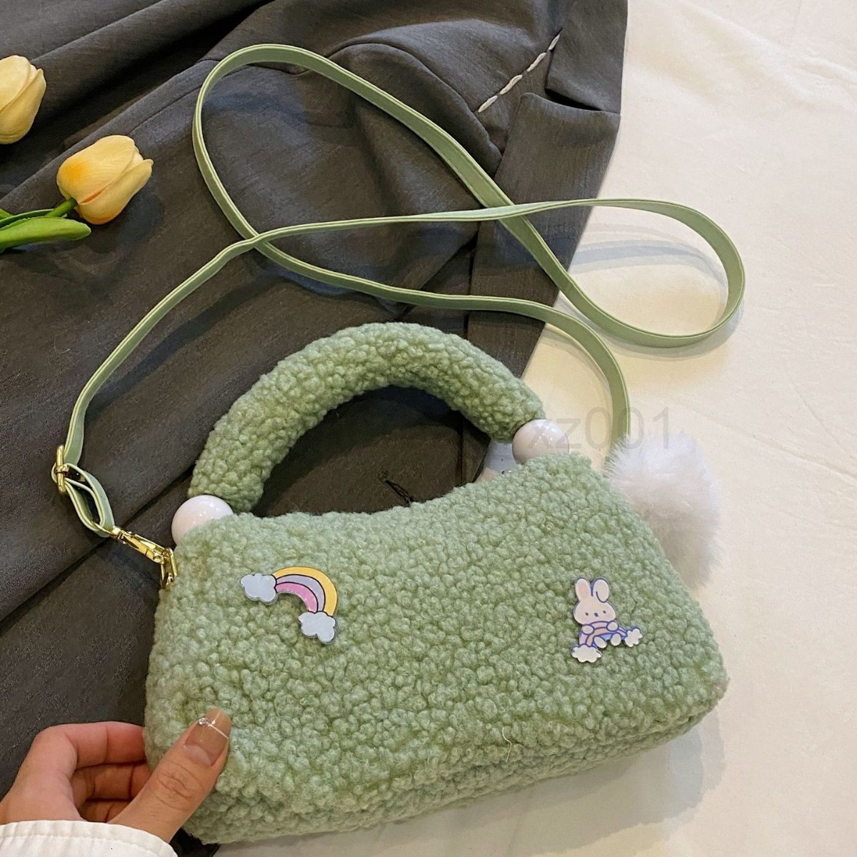 Bag Designer Fashion Classic 10a Top Woman Handbagevening Bags Autumn and Winter New Fur Korean Version Lamb Shoulder Crossbody Versatile Cute Plush H