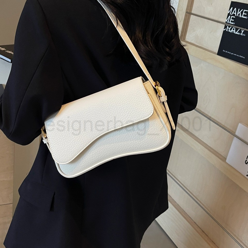 Classic Designer Bag Fashion 10a Top Woman Handbagevening Bags Texture Armpit for Women New Chain Shoulder Spring and Summer Simple Fashionable Crossb