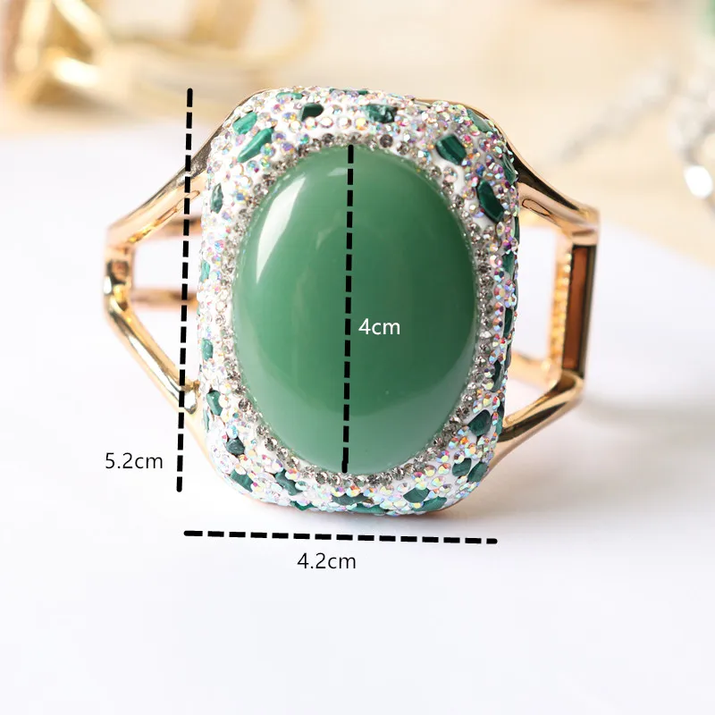 Wide Faced Malay Green Jade Crystal Open Bracelet for Women 18K Gold Plated Full of Small Gemstone Personalized Fashion Jewelry