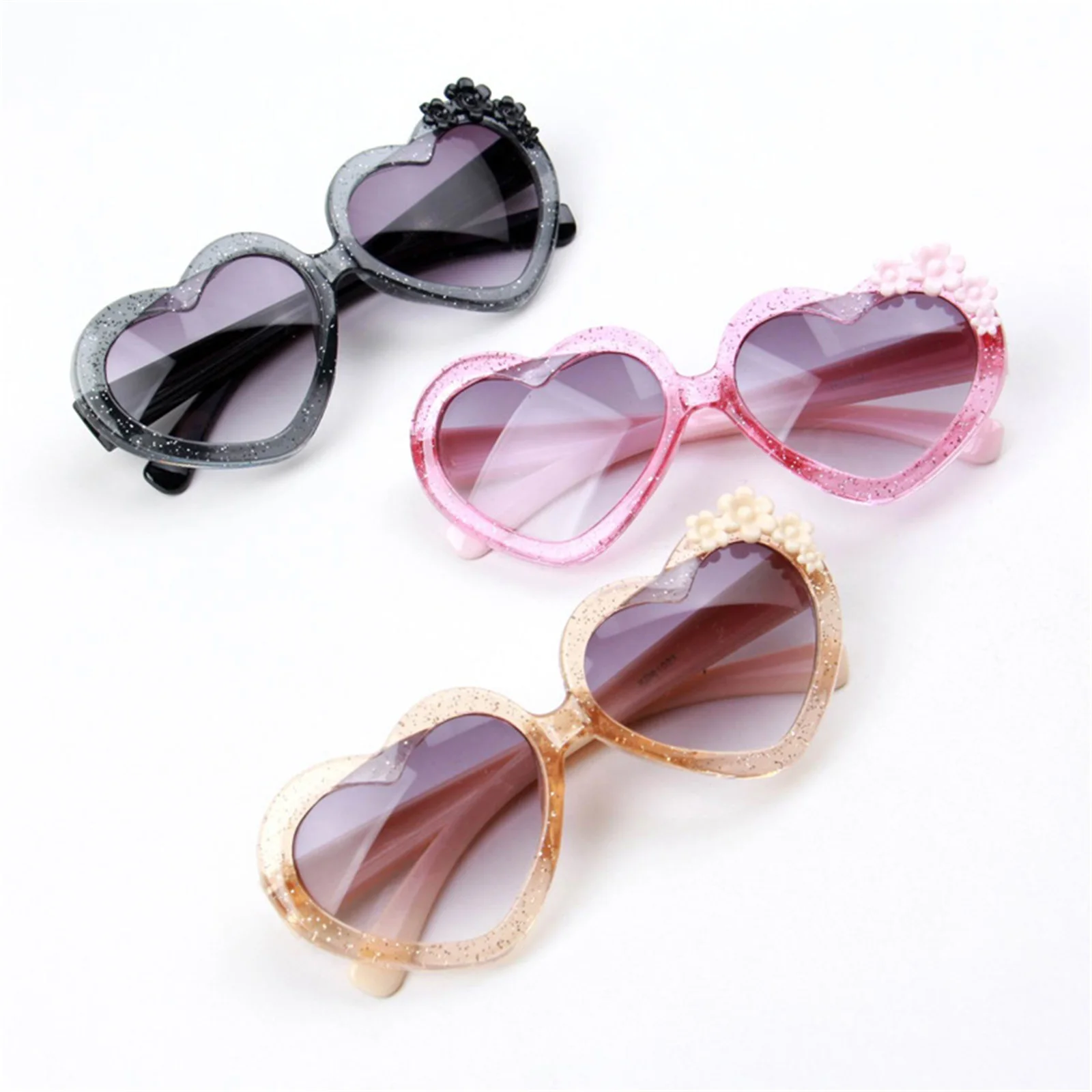 FOCUSNORM 6 Colors Toddler Kids Girl Lightweight Sunglasses Sequin Heart Frame Sun Glasses for Toddler Outdoor Beach Holiday