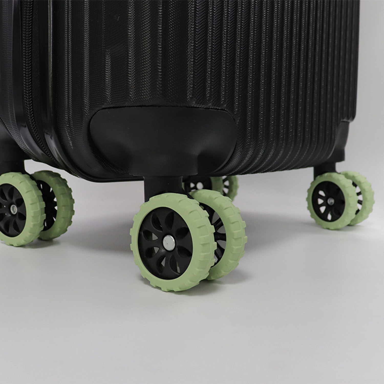 1PCS Luggage Wheels Protector Fluorescence Silicone Wheels Caster Travel Suitcase Reduce Noise Wheels Guard Cover Accessories