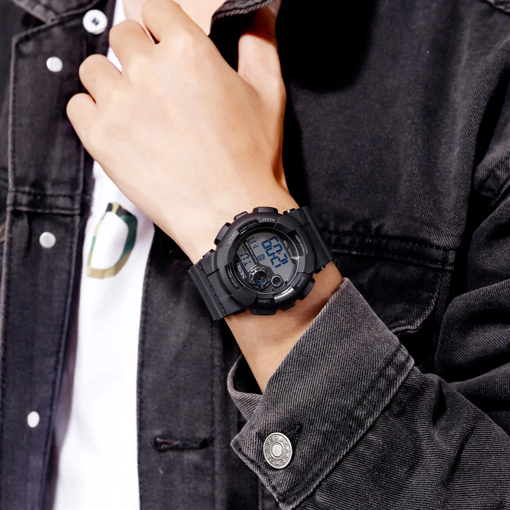 SKMEI 1583 Sports Student Waterproof Electronic Watch Outdoor Leisure Men's Sports Watch