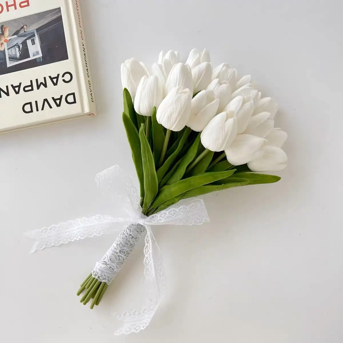 2024 Wedding Bouquets Handmade Bridal Flower Wedding Party Gifts Wedding Accessories Flowers Pears beaded with Ribbon