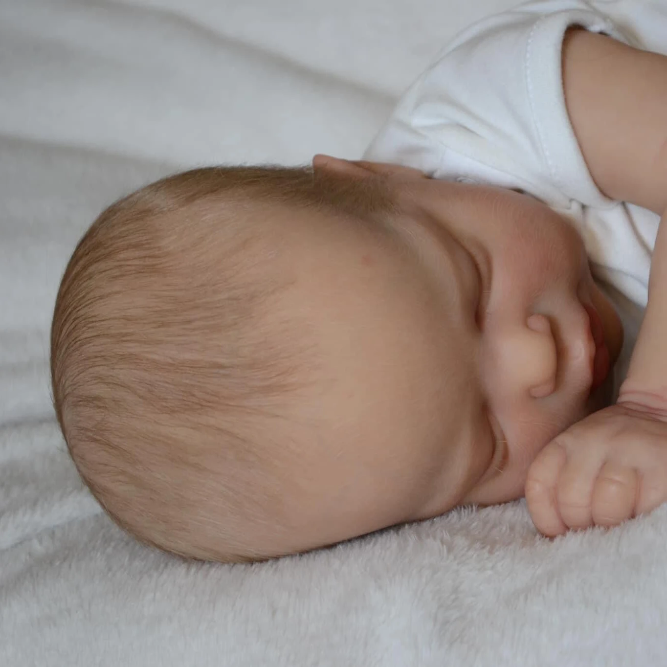 NPK 22inch NewBaby Size Reborn Alexis Lifelike Soft Touch Cuddly Baby 3D Skin Visibile Veins High Quality Art Doll Collectible