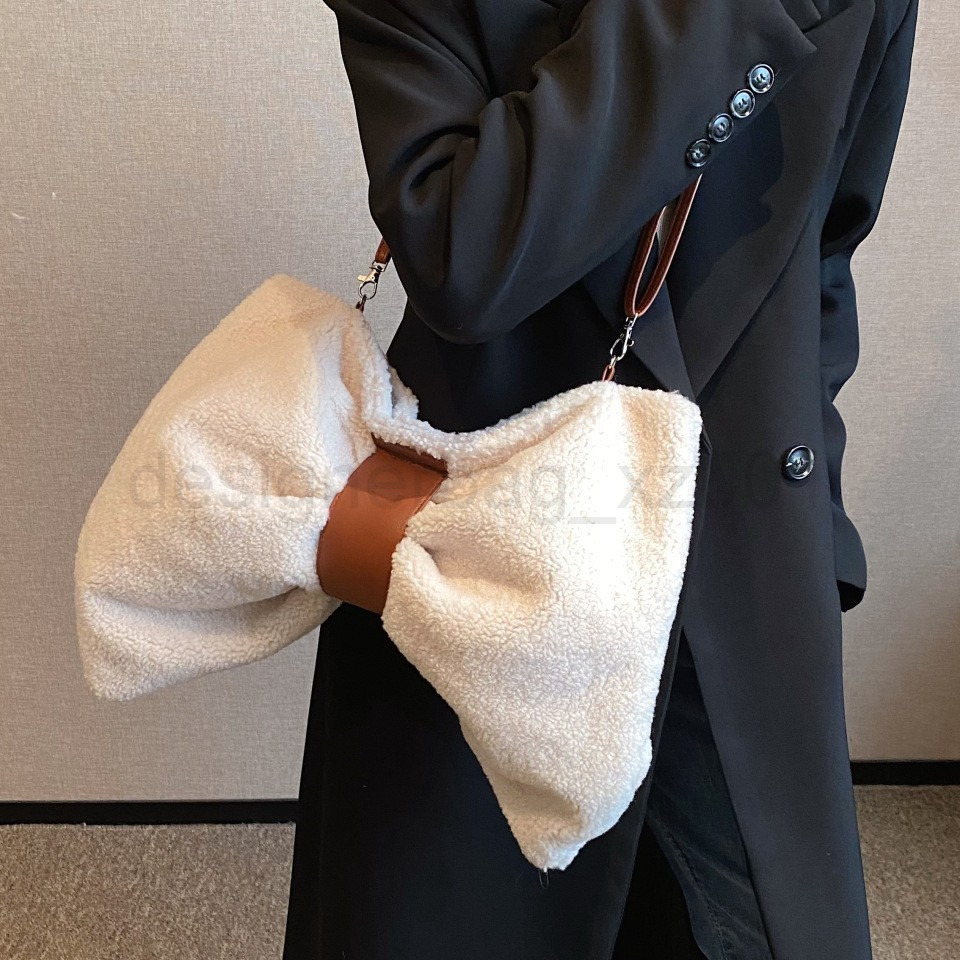 Bag Designer Fashion Classic 10a Top Woman Handbagevening Bags Tianmi Autumnwinter Season New Celebrity Lamb Hair Bow Single Shoulder Diagonal Cross H
