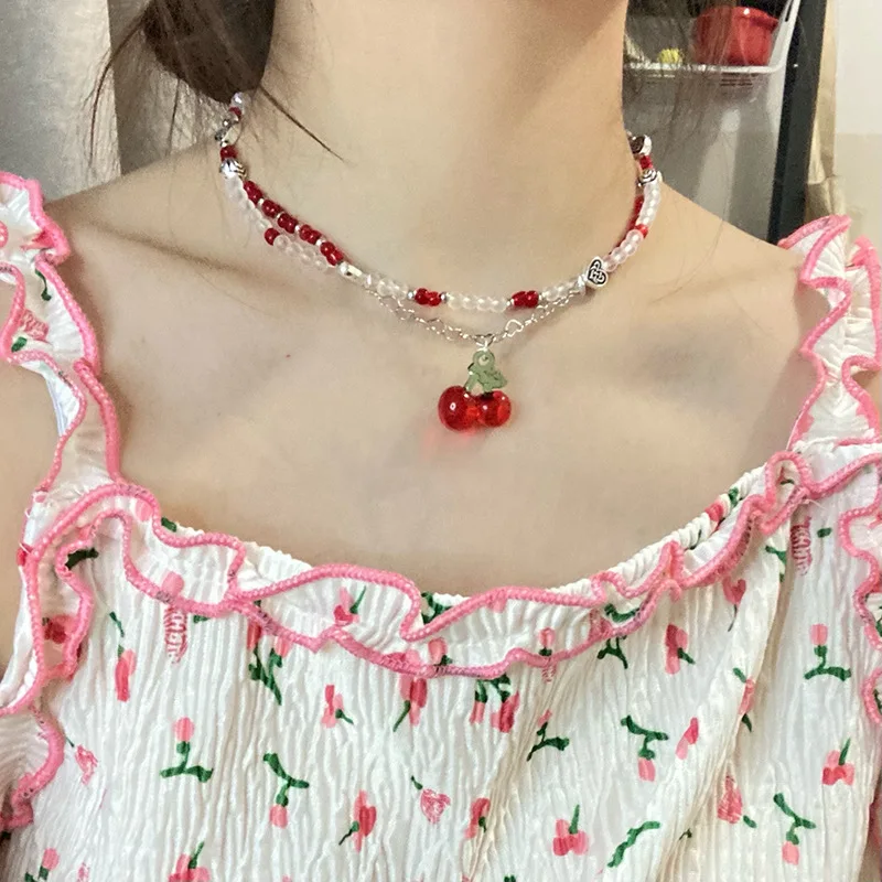 Y2K Red Cherry Heart Beaded Choker new Necklace Women Boho Layered Bead 2025 Cherry Pendant Necklaces Vintage 2024 New Necklace Jewelry