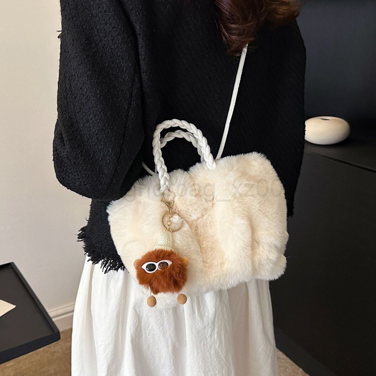Bag Designer Fashion Classic 10a Top Woman Handbagevening Bags New Versatile Autumn/winter Cute Plush High End