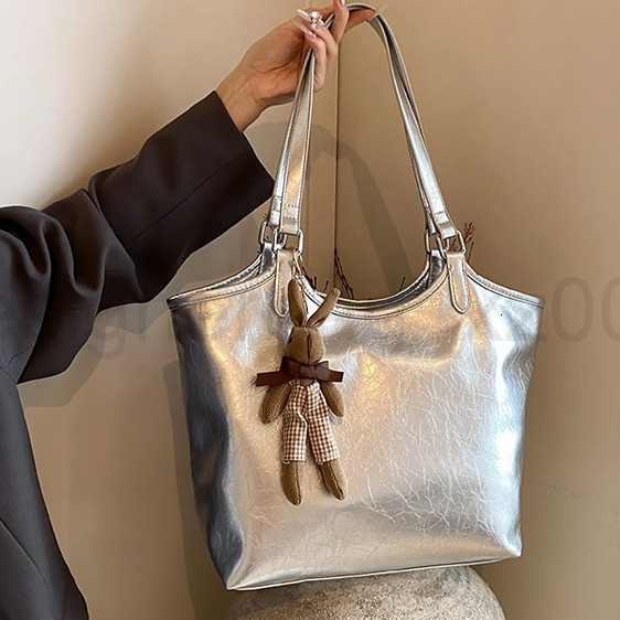 Classic Designer Bag Fashion 10a Top Woman Handbagfashion Canvas Bags Oil Wax Leather Sensory Large for Women New Trendy and Fashionable Shoulder with