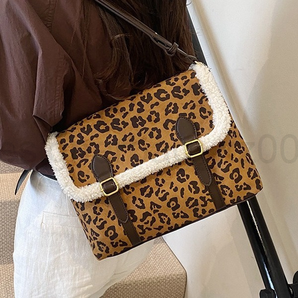 Bag Designer Fashion Classic 10a Top Woman Handbagevening Bags Luxury Autumn/winter Lamb Wool for Women New Trendy Shoulder Leopard Pattern Crossbody