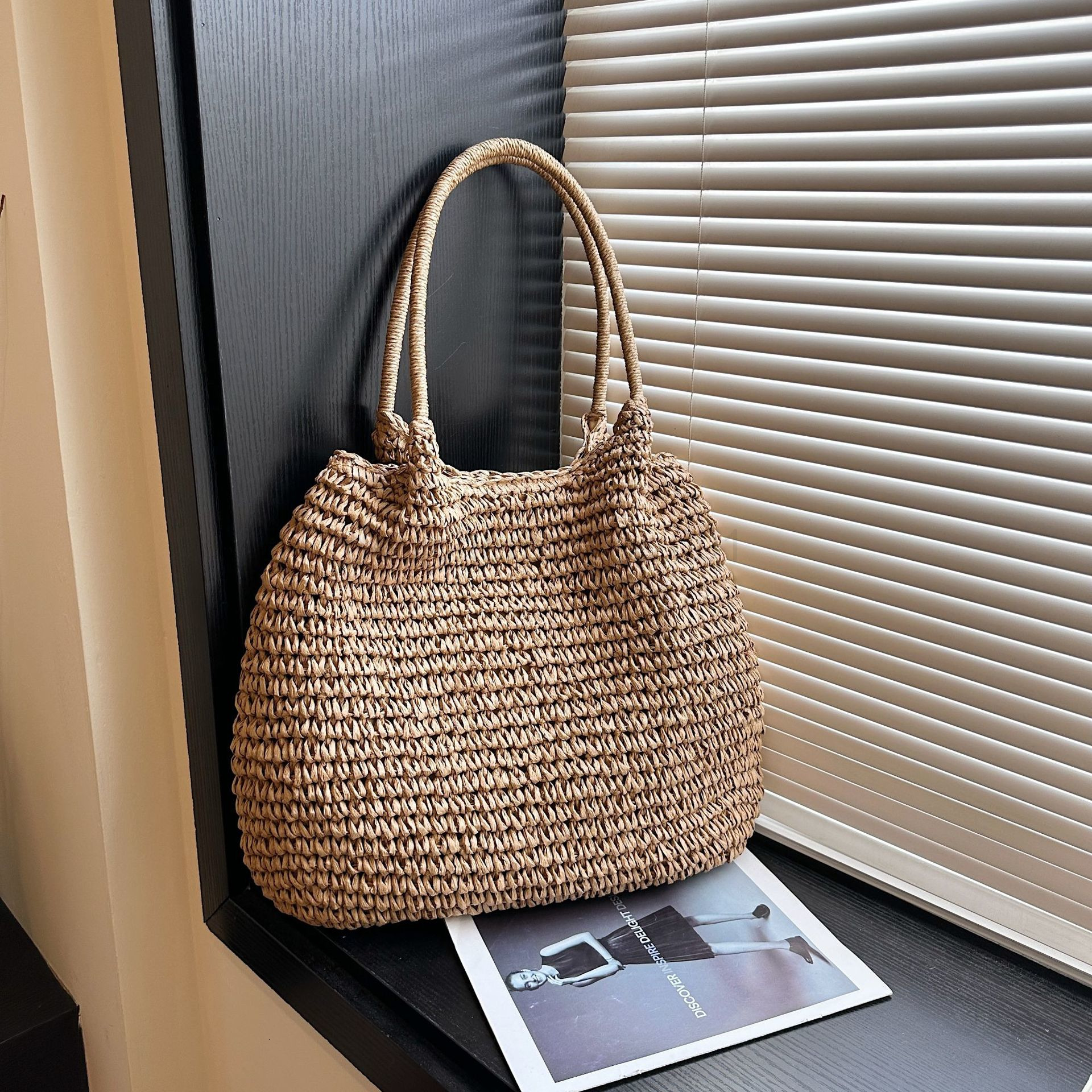 Bag Designer Fashion Classic 10a Top Woman Handbagevening Bags Summer New Design Straw Fabric Handbag Womens Trendy Versatile Simple Shoulder