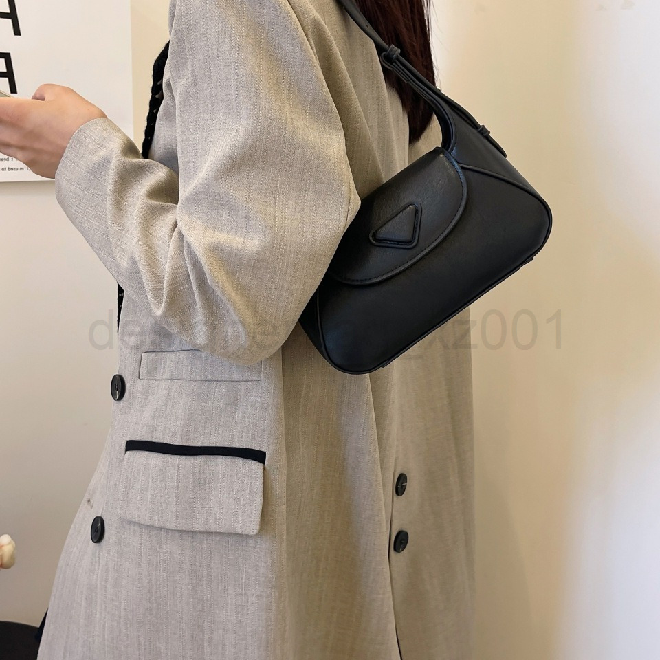 Bag Designer Fashion Classic 10a Top Woman Handbagevening Bags Autumn New Niche Design Temperament Armpit Small Square Fashionable and Versatile Singl